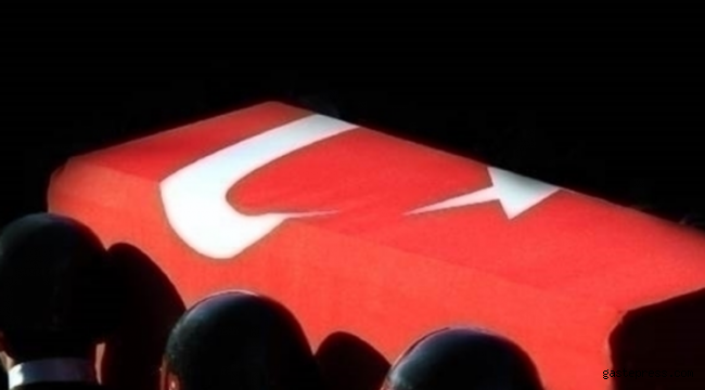 Çukurca'daki çatışmada şehit olan 2 asker, memleketlerine uğurlandı