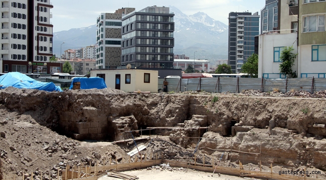 Kayseri'de inşaat sırasında tarihi kalıntılar bulundu