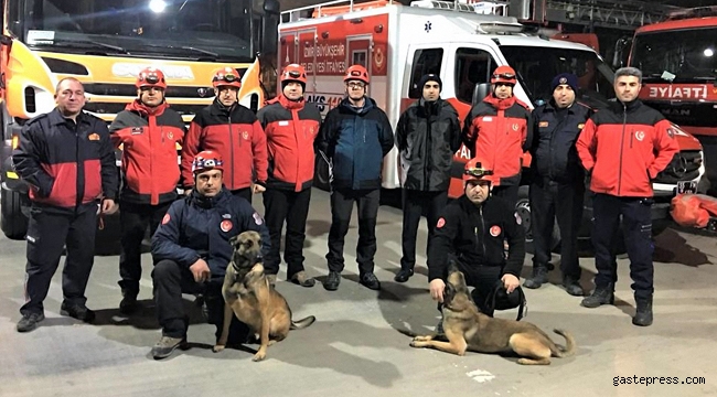 İzmir İtfaiyesinin arama köpekleri hayat kurtarıyor!