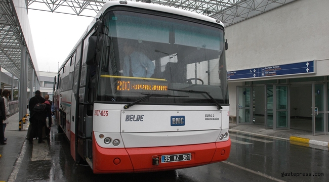 İzmir'de Havalimanı otobüs seferleri şehir içine yönlendirildi!