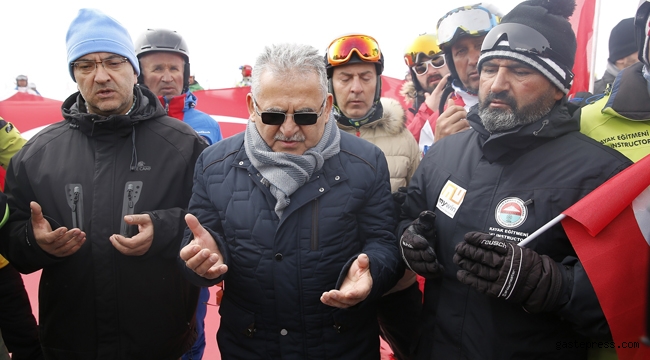 Şehitlerimiz İçin Kayseri Erciyes'te Tek Yürek Olduk!