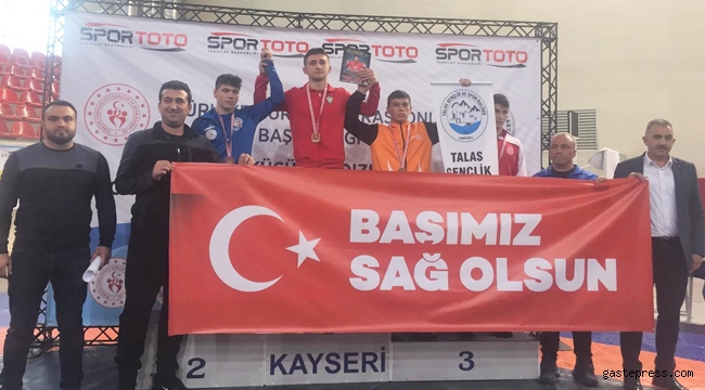 Türkiye Güreş Şampiyonası'na Kayseri Şekerspor Damga Vurdu!