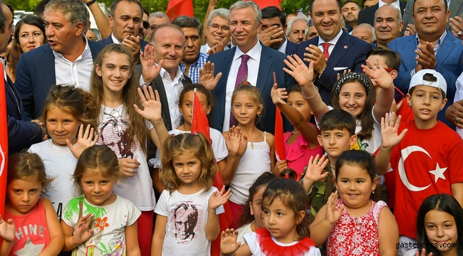 Ankara Büyükşehir Belediye Başkanı Mansur Yavaş'ın 23 Nisan Kutlama Mesajı!