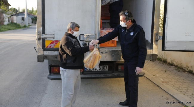 Antalya Büyükşehir’den vatandaşa ücretsiz ekmek 