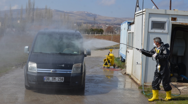 Kayseri Bünyan Belediyesi, Vatandaşların Araçlarını Ücretsiz Dezenfekte Ediyor.