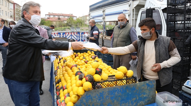 Kayseri Melikgazi'de Esnafa Özel Siperli Maske Dağıtıldı!