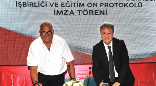 İzmir ‘Dijital Eğitimle’geleceği yakalayacak!