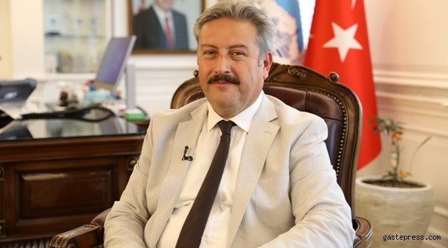 Kayseri Melikgazi'de Başkan Palancıoğlu: "949 Yıl Önce İki Medeniyetin ve Bir Cumhuriyetin Temelleri Atıldı"