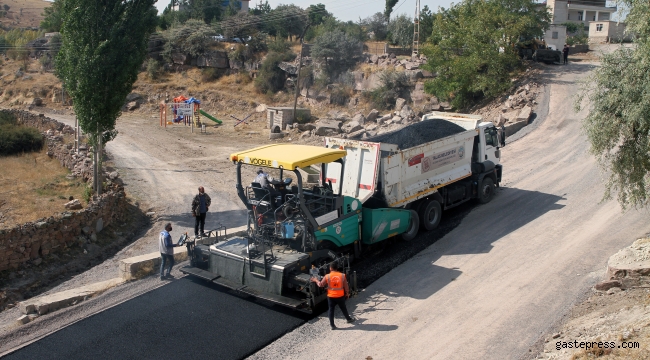 Kayseri Talas Belediyesi Kış Öncesi asfalt Çalışmalarını Hızlandırdı!