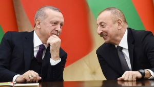 Cumhurbaşkanı Erdoğan, Azerbaycan Lideri İlham Aliyev'i aradı ve Karabağ konusunda tebrik etti!