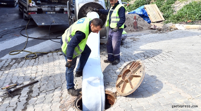 İzmir'de Atık su kanalları kazısız teknolojiyle yenileniyor!