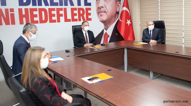 Kayseri Büyükşehir Belediye Başkanı Memduh Büyükkılıç,AK Parti Genişletilmiş İl Başkanları Toplantısına Katıldı!