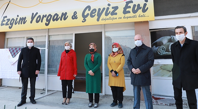 Kayseri Kocasinan Belediye Başkanı Ahmet Çolakbayrakdar, Engel Tanımayan Üreticiyi Ziyaret Etti!