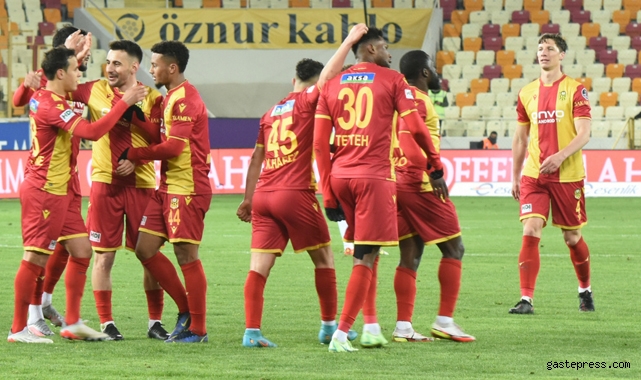 Avrupa'yı hedefleyen Adana Demirspor ligin dibindeki Yeni Malatyaspor'a kaybetti!