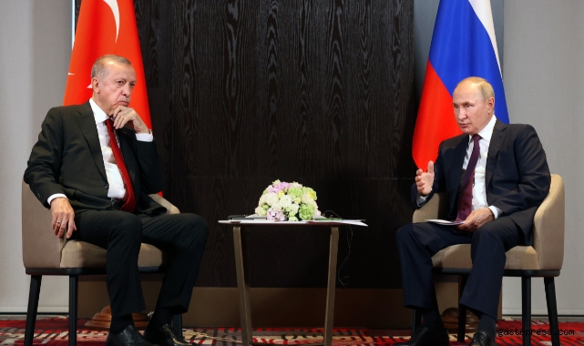 Kremlin: 'Putin, ülkedeki durumla alakalı Erdoğan'a bilgi verdi'