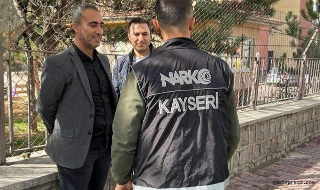 Narkotik polisi okul çevrelerini denetliyor!