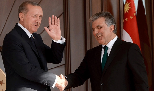 Abdullah Gül, Cumhurbaşkanı Erdoğan'ı tebrik etti!