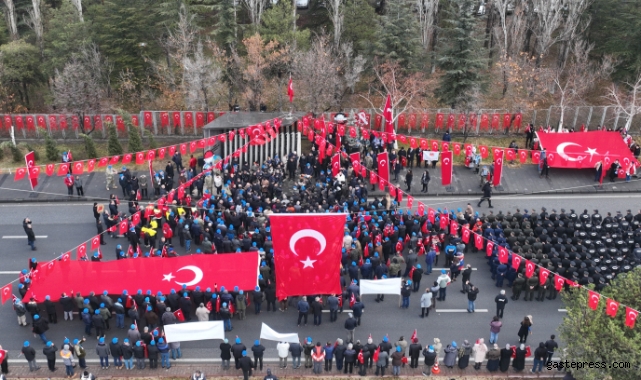 Kayseri şehitleri 8'inci yılında anıldı!