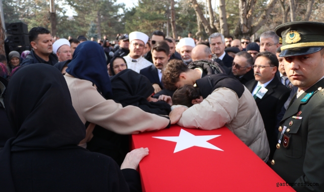 Şehit Tuğgeneral Baydilli, Kayseri'de son yolculuğuna uğurlandı!