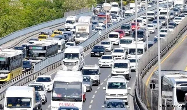 Ulusal Taşıt Tanıma Sistemi'ne kayıt süresi yoğunluk nedeniyle uzatıldı!