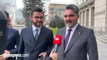 Fatih Üzüm’den Veda Mesajı: AK Parti Kayseri İl Başkanlığı Görevini Hüseyin Okandan’a Devretti