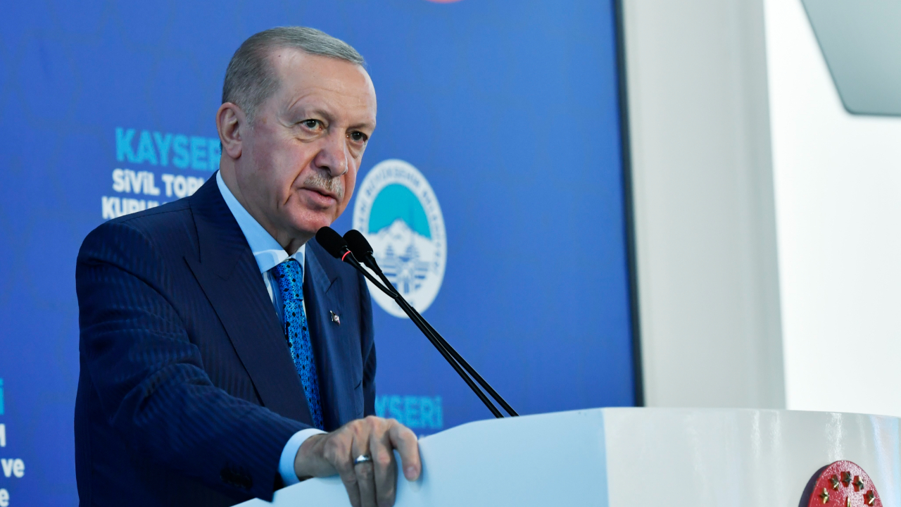 Cumhurbaşkanı Erdoğan: "Ekonomide uyguladıklarımız programlarımızın olumlu etkilerini görmeye başladık"