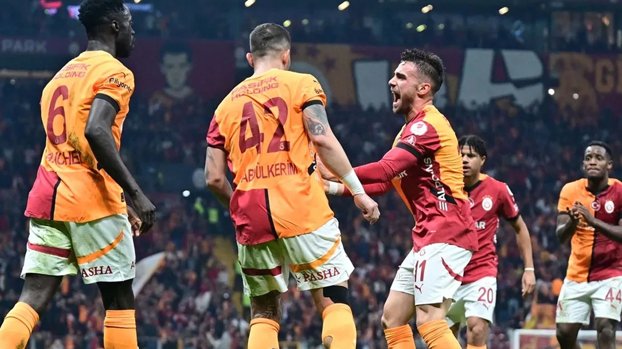 Galatasaray sahasında Dinamo Kiev'le 3-3 berabere kaldı!