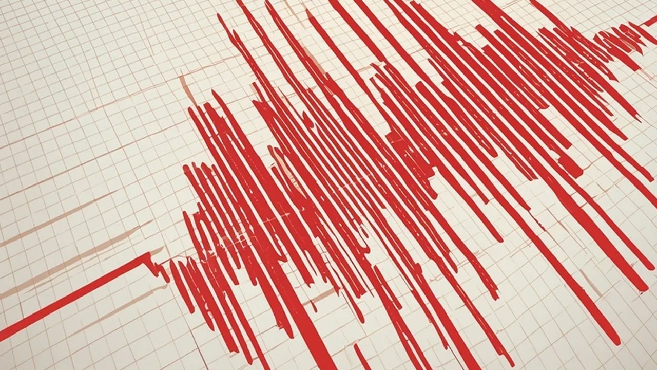 Adana'da 3,9 büyüklüğünde deprem oldu!