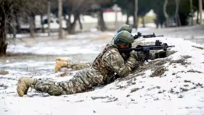 MSB: Irak'ın kuzeyinde 12 terörist etkisiz hale getirildi!