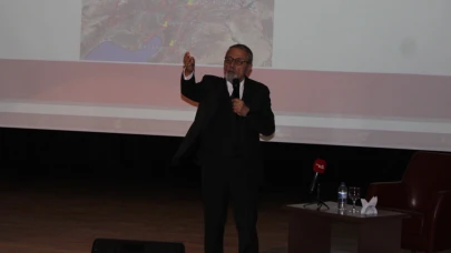 Prof. Dr. Naci Görör: "Kayseri, Orta Anadolu'daki en büyük fayın kucağında oturuyor"